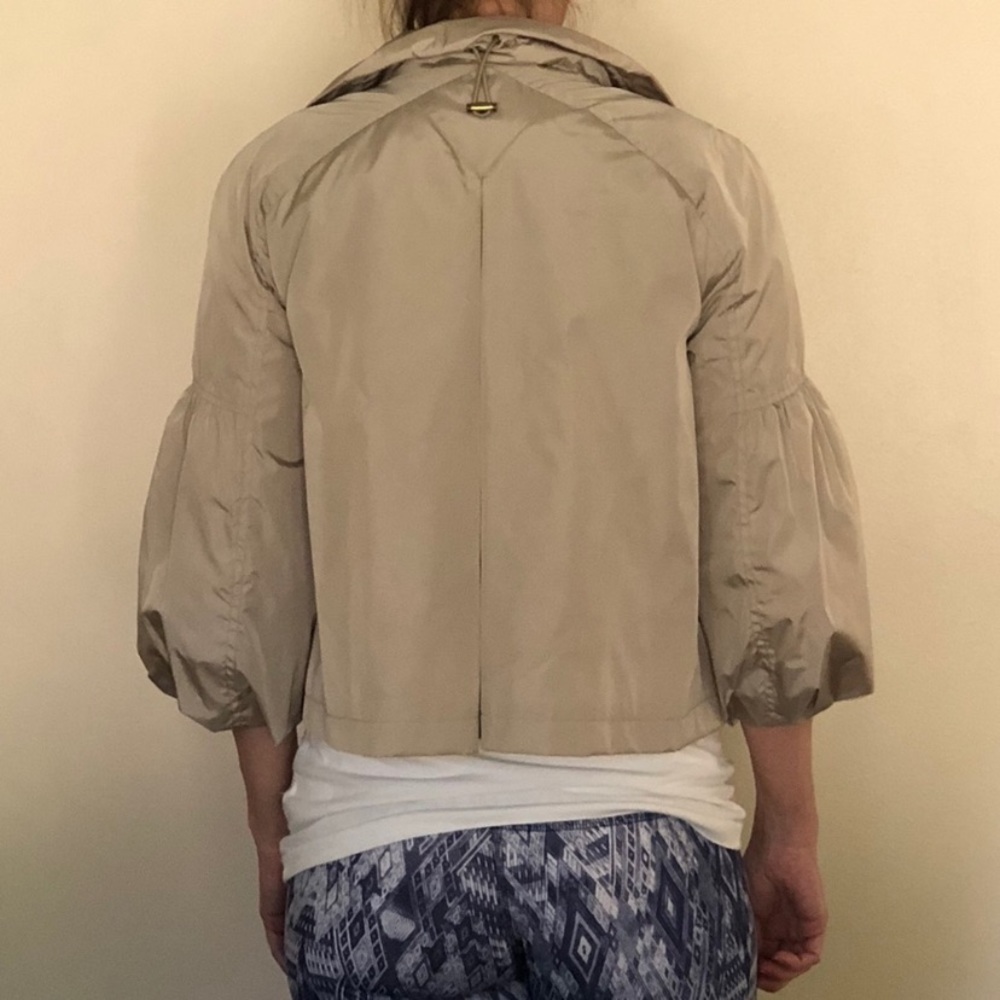 Burberry Cropped Rain Jacket
